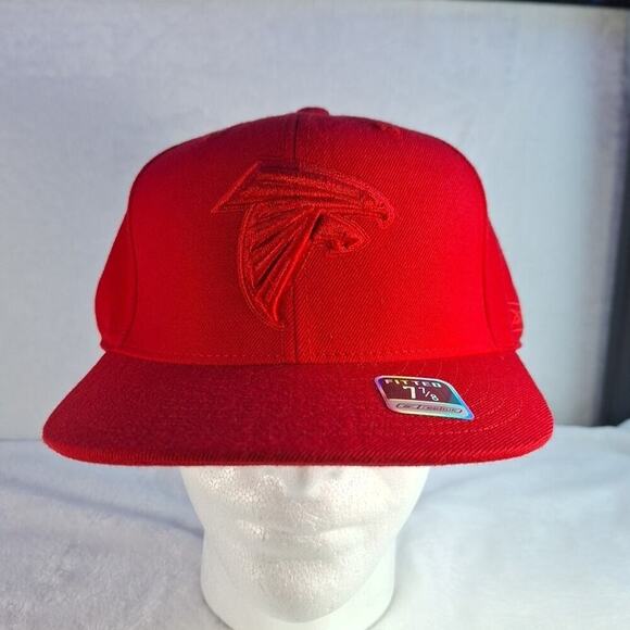 Atlanta Falcons Hat Fitted Size 7 7/8 Red On Red Logo Reebok NFL Dirty Birds - Picture 1 of 10